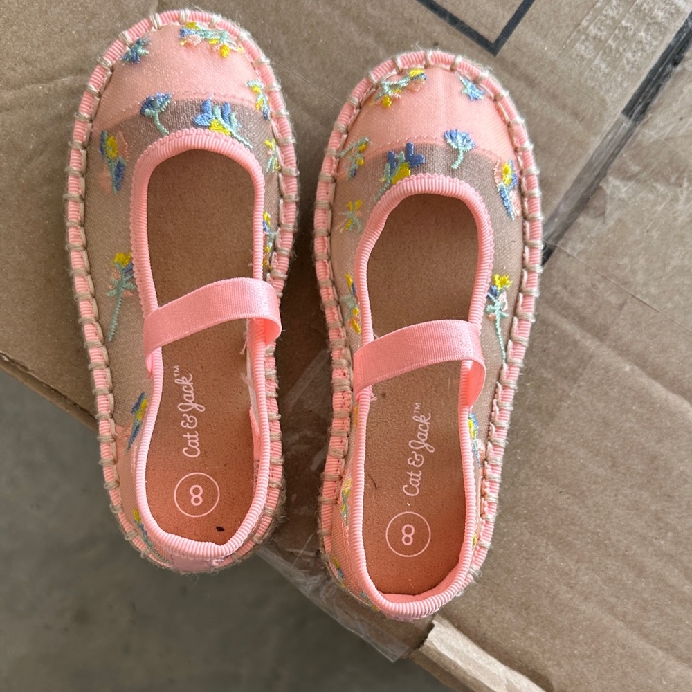 Cat & Jack Coral Pink Floral Mary Jane Shoes for Kids